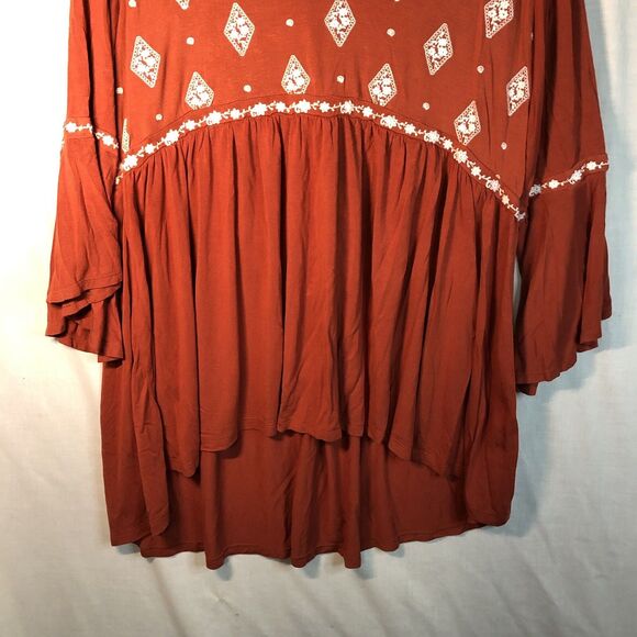 Terra Cotta & White Baby Doll Top Torrid Size 2 Flared Sleeves - Picture 2 of 11